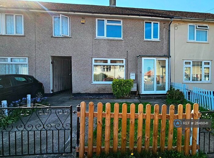 3 Bedroom Terraced House To Rent In Broadlands Drive, Bristol, BS11