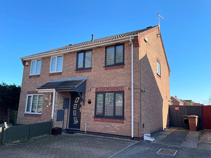 3 Bedroom House To Rent In Marriot Court, Peterborough, PE1