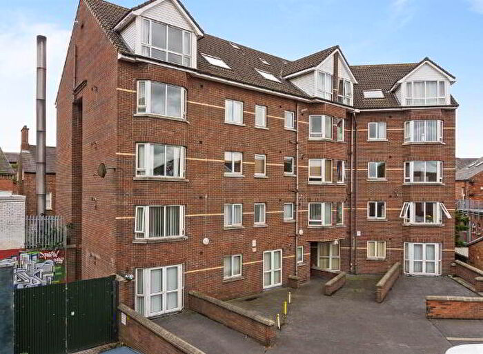 1 Bedroom Apartments For Sale In Apt University Court, - University Road, Belfast, BT7