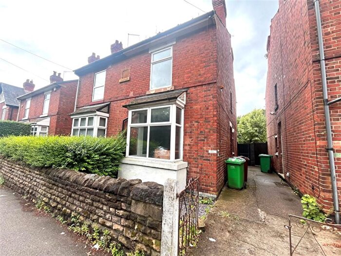 2 Bedroom Property To Rent In Hucknall Road, Nottingham, NG5
