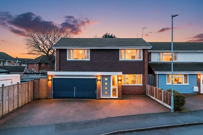 4 Bedroom Detached House For Sale In Westfield Road, Fernhill Heath, WR3