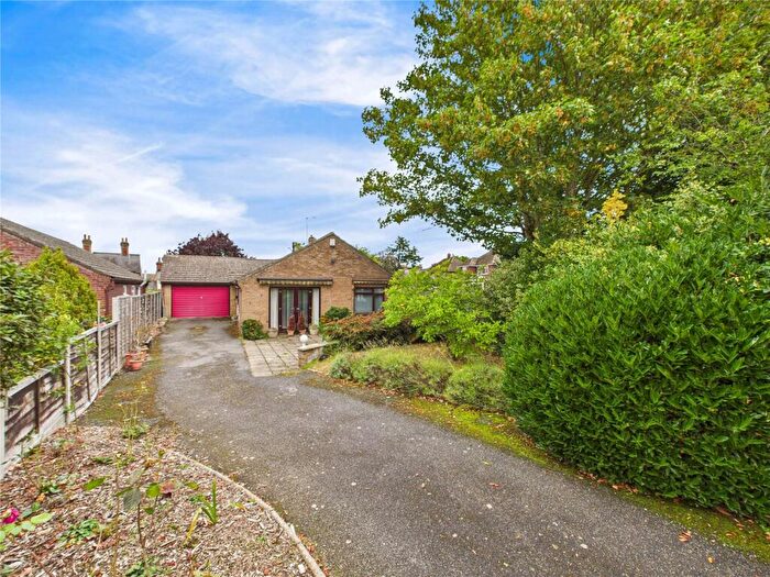 3 Bedroom Bungalow For Sale In Trinity Close, Manningtree, Essex, CO11