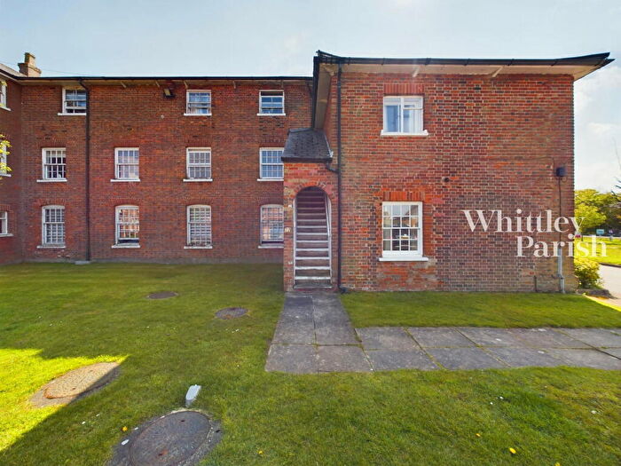 3 Bedroom Flat For Sale In Hillcrest Court, Pulham Market, IP21