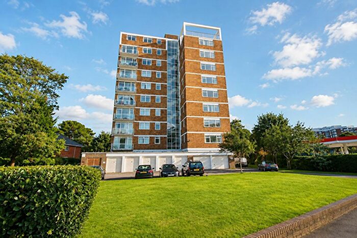 2 Bedroom Flat To Rent In Bath Road, Bournemouth, BH1