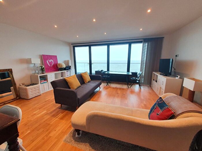 2 Bedroom Flat To Rent In Bay View Apartments, Morris Avenue, Herne Bay, Kent, CT6