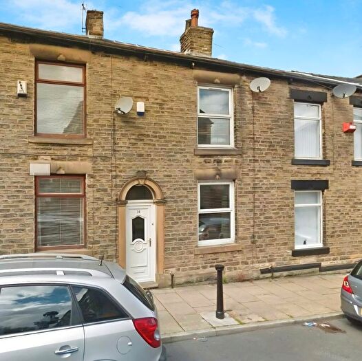 2 Bedroom Terraced House To Rent In Warrington Street, Lees, Oldham, OL4