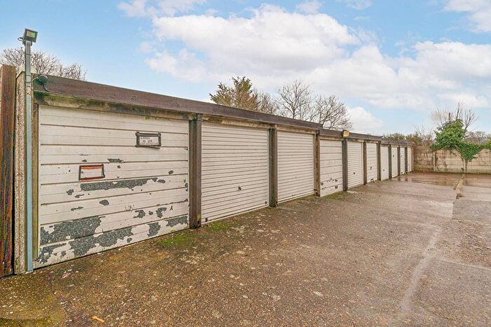 Studio To Rent In Kintyre Close, Norbury, SW16