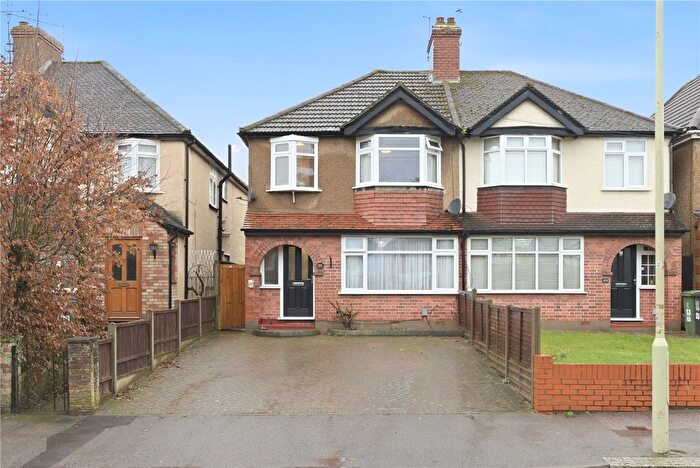 3 Bedroom Semi-Detached House For Sale In Sheepcot Lane, Watford, Hertfordshire, WD25