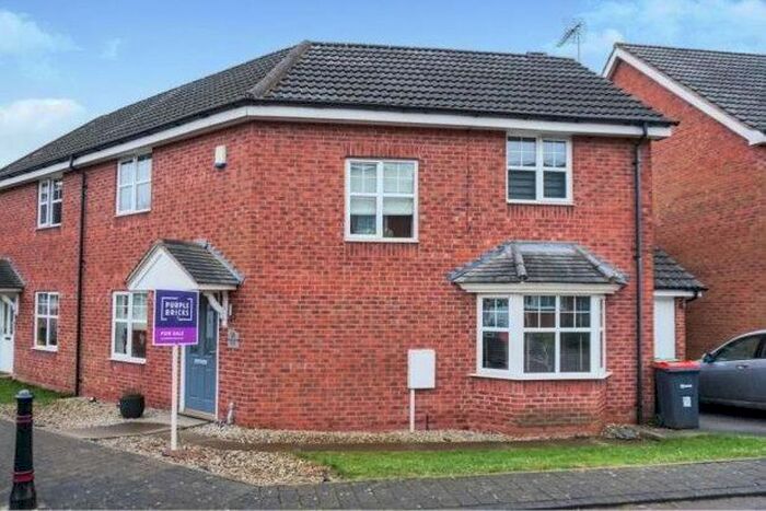 3 Bedroom Semi-Detached House To Rent In Broadlands Close, Sutton-In-Ashfield, NG17