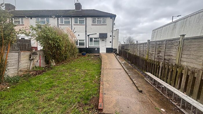 1 Bedroom Maisonette To Rent In Stafford Avenue, Slough, Berkshire, SL2