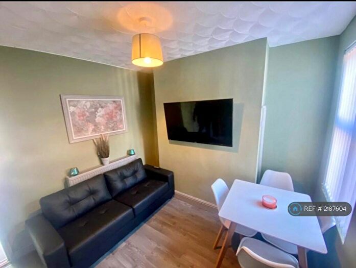 3 Bedroom Terraced House To Rent In Sunlight Street, Liverpool, L6