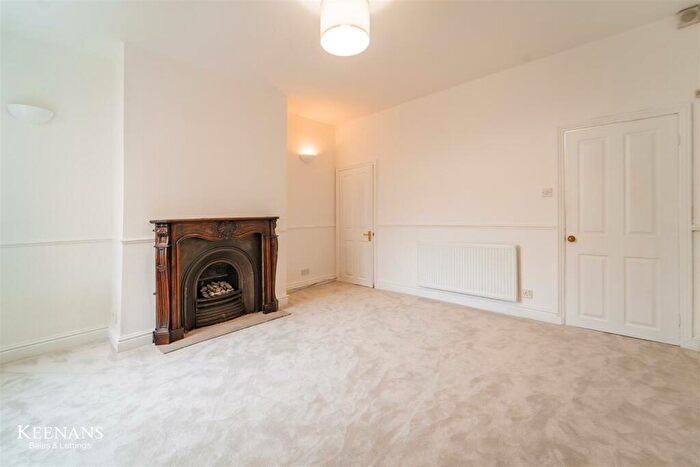 3 Bedroom Terraced House For Sale In Newchurch Road, Bacup, OL13