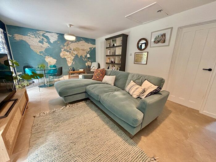 2 Bedroom Detached Bungalow For Sale In Arnewood Gardens, Yeovil, Somerset, BA20