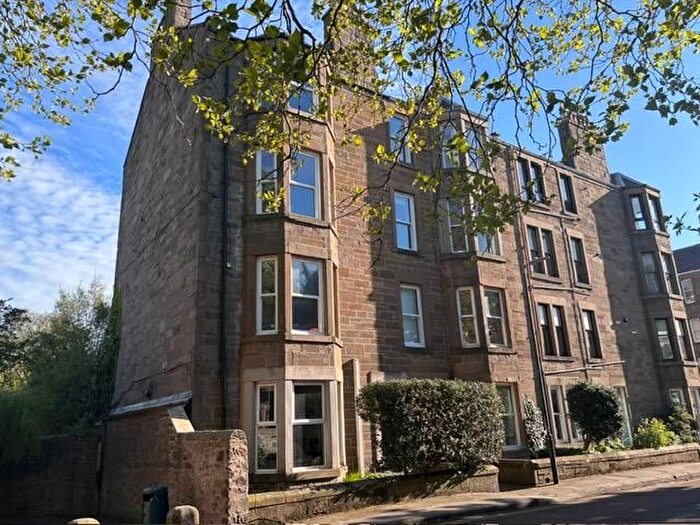 1 Bedroom Flat To Rent In Seafield Road, DD1