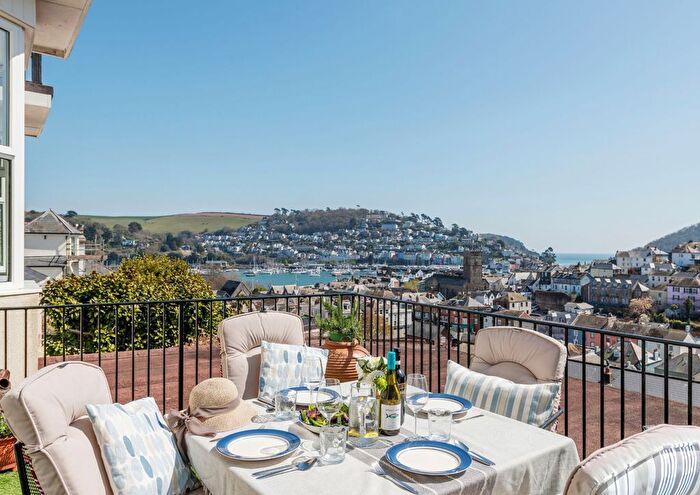 2 Bedroom Flat For Sale In Clarence Hill, Dartmouth, Devon, TQ6