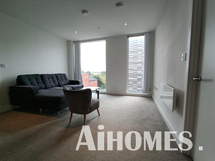 2 Bedroom Flat To Rent In Bs, Boundary Lane, Manchester, M15