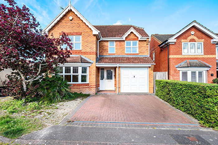 4 Bedroom Detached House For Sale In Crabtree Way Old Basing, RG24
