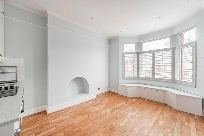 1 Bedroom Flat To Rent In Vaughan Road, West Harrow, Harrow, HA1