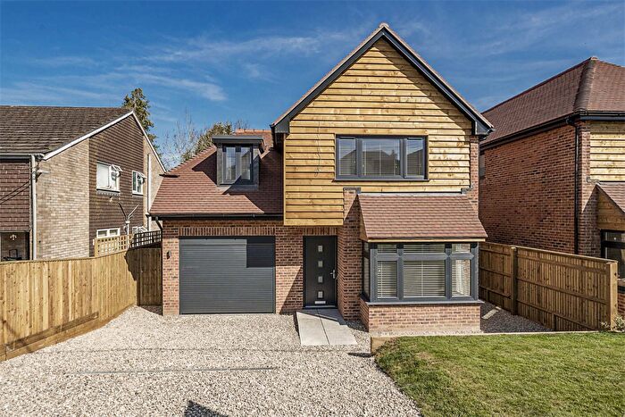 4 Bedroom Detached House To Rent In Elvendon Road, Goring On Thames, RG8