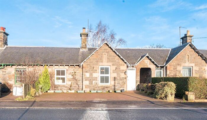 2 Bedroom Property For Sale In Front Row, Aberargie, Perth, PH2