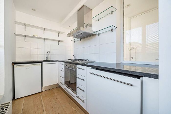 1 Bedroom Flat For Sale In Elias Place, Oval, London, SW8