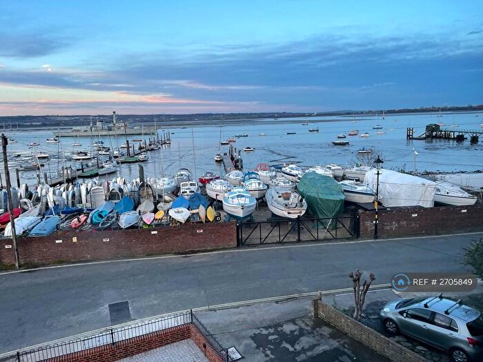 2 Bedroom Flat To Rent In Clarence House, Gosport, PO12