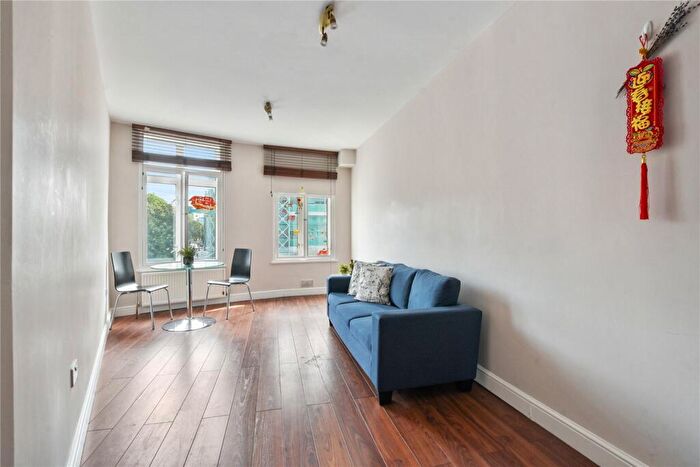 2 Bedroom Flat To Rent In Warren Court, Euston Road, London, NW1