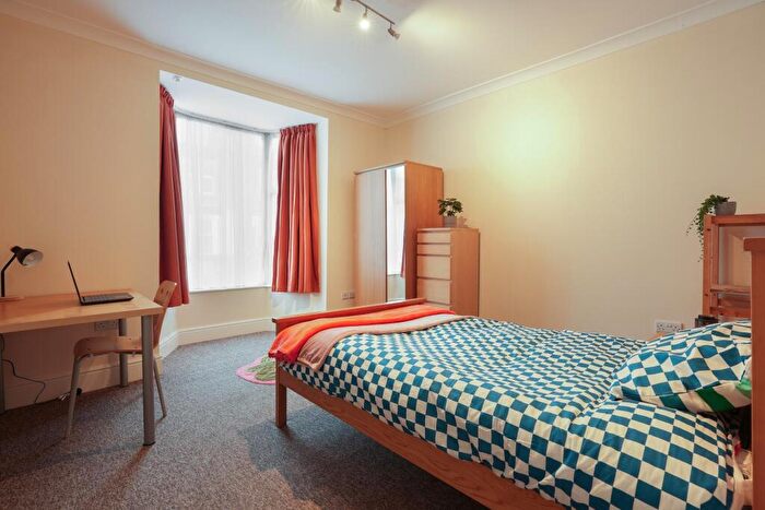5 Bedroom House To Rent In Rosedale Road, Sheffield, S11