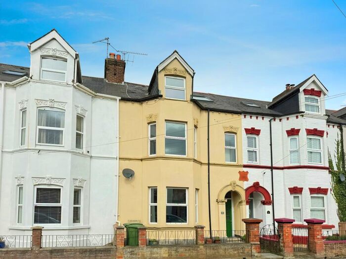 4 Bedroom Terraced House To Rent In Soper Grove, Basingstoke, RG21