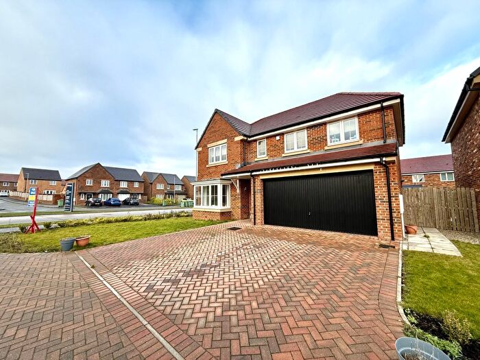 5 Bedroom Detached House For Sale In Aspen Gardens, Hartside View, TS27