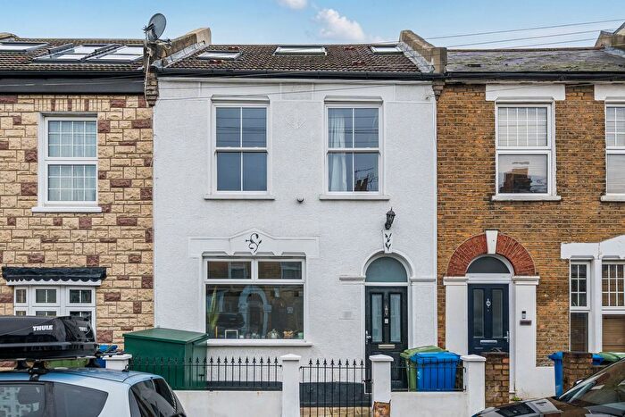 3 Bedroom Terraced House For Sale In Landells Road, East Dulwich, London, SE22