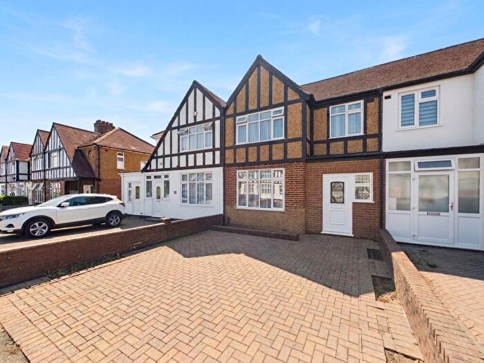 3 Bedroom Terraced House For Sale In Talbot Road, Harrow, HA3