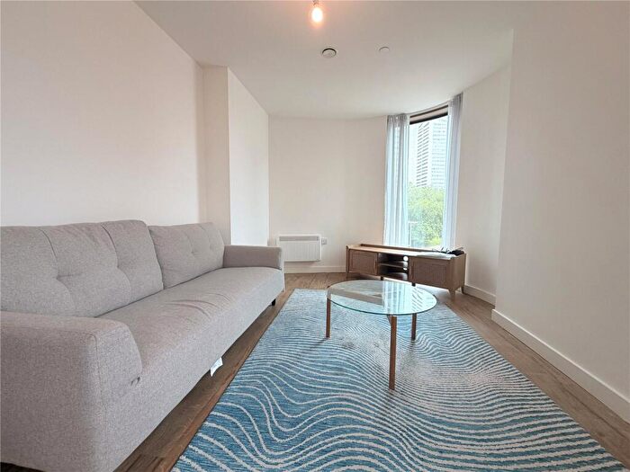 1 Bedroom Apartment To Rent In South Central, Essex Street, Birmingham, B5