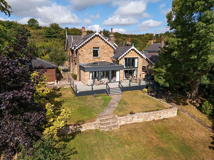 6 Bedroom Detached House For Sale In Newlands Road, Cloughton, YO13