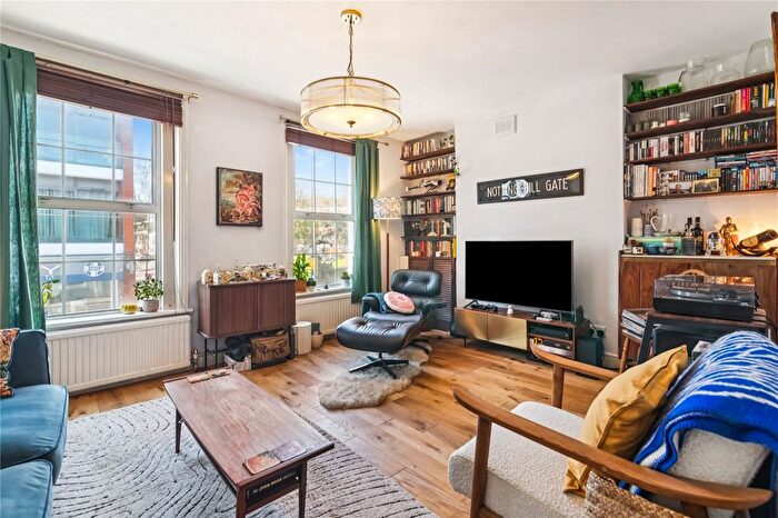 2 Bedroom Flat For Sale In New North Road, London, N1