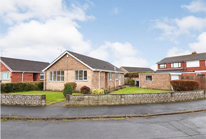 2 Bedroom Detached Bungalow For Sale In Woodlands Avenue, Norton, Malton, YO17