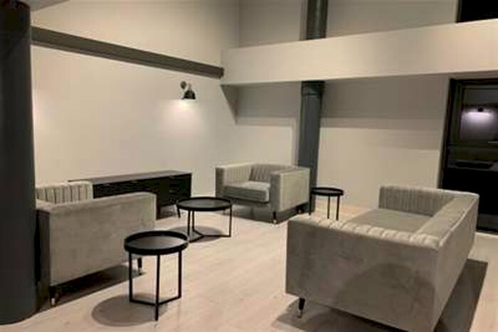 2 Bedroom House To Rent In Tobacco Warehouse, L3