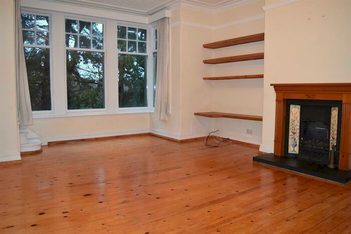 2 Bedroom Apartment To Rent In Harlow Moor Drive, Harrogate, HG2