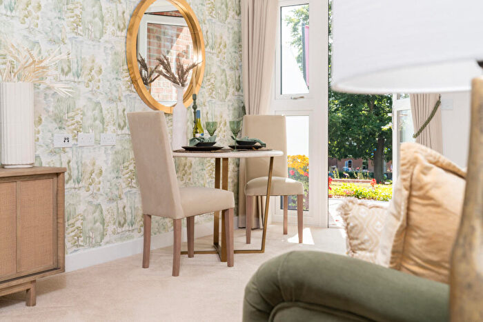 2 Bedroom Retirement Property To Rent In - Merchant Avenue, Exmouth, Devon, EX8