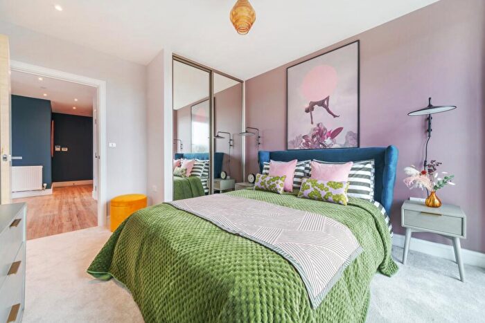2 Bedroom Apartment To Rent In Kooky Redhill, Marketfield Way Redhill, RH1
