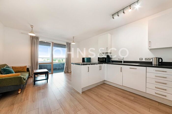 1 Bedroom Flat To Rent In Sherrington Court, Hallsville Quarter, Londoon, E16