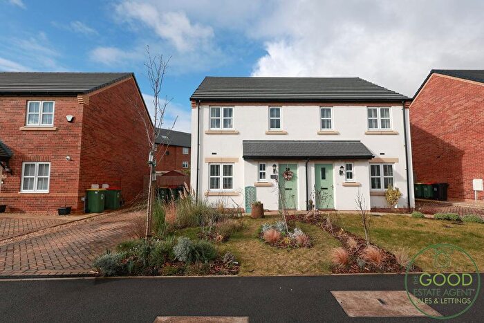 3 Bedroom Semi-Detached House For Sale In Copper Beech Lane, Preston, PR4