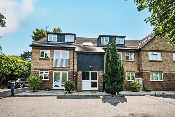 1 Bedroom Flat To Rent In Greys Road, Henley-On-Thames, Oxfordshire, RG9