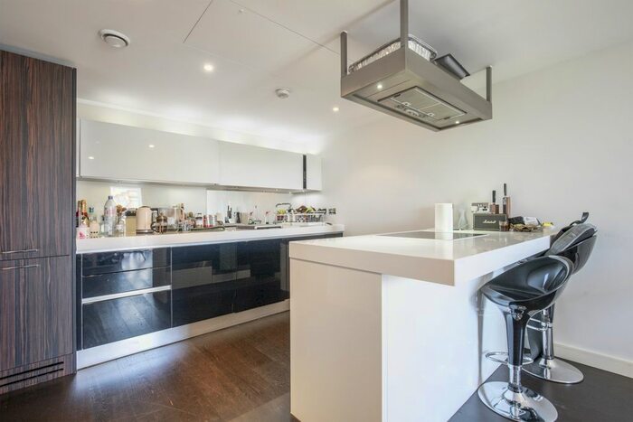 2 Bedroom Flat To Rent In Gatliff Road, London, SW1W