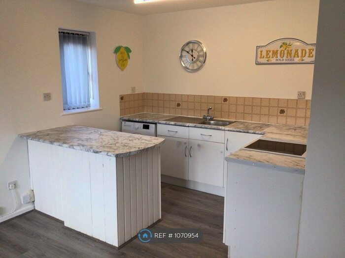 1 Bedroom Flat To Rent In Westbury Court, Coventry, CV2