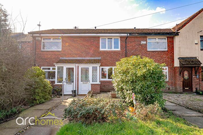 2 Bedroom Terraced House For Sale In Manchester Road, Westhoughton, BL5