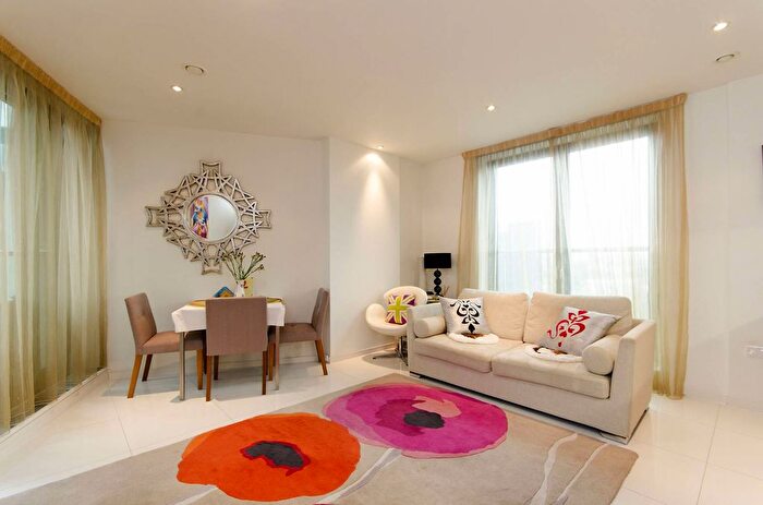 2 Bedroom Flat To Rent In Baltimore Wharf, Tower Hamlets, London, E14