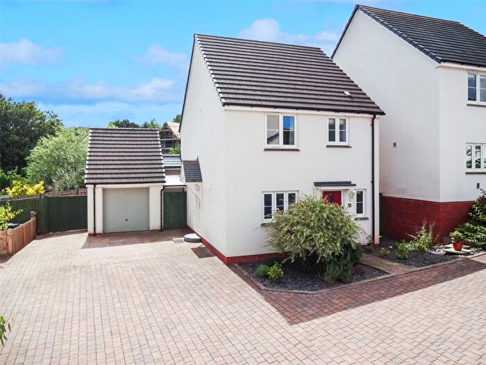 3 Bedroom Detached House For Sale In Elizabeth Penton Way, Bampton, Tiverton, Devon, EX16