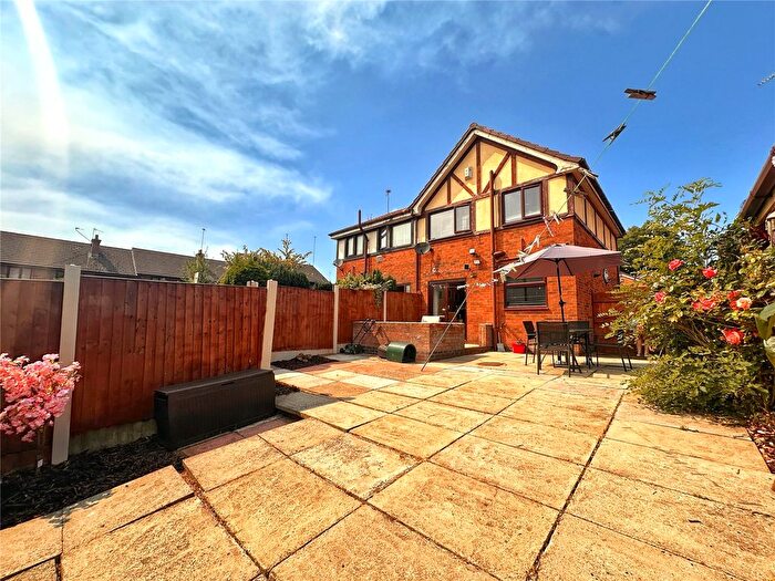 3 Bedroom Semi-Detached House For Sale In Grant Close, Blackley, Manchester, M9