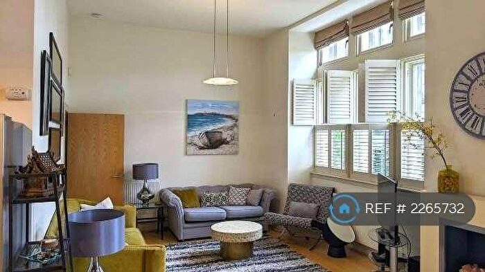 2 Bedroom Flat To Rent In Edinburgh, Edinburgh, EH6